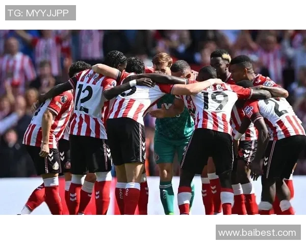 西甲赛场惊现冷门阿森纳与曼联激战成平局引发全场沸腾 西甲赛场惊现冷门阿森纳与曼联激战成平局引发全场沸腾