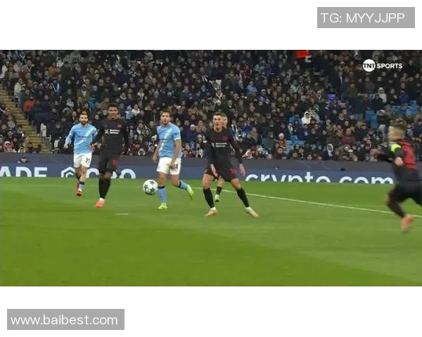 中超激战曼城6比2逆袭那不勒斯红牌事件引发全场热议 中超激战曼城6比2逆袭那不勒斯红牌事件引发全场热议