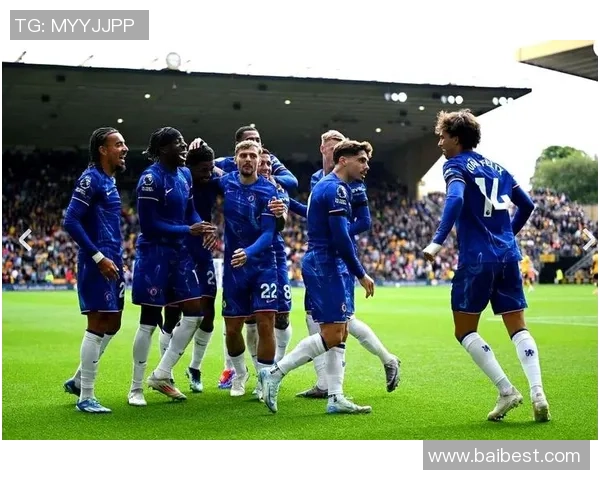 西甲激情对决波尔图狂胜热刺五球横扫全场引发热烈反响 西甲激情对决波尔图狂胜热刺五球横扫全场引发热烈反响