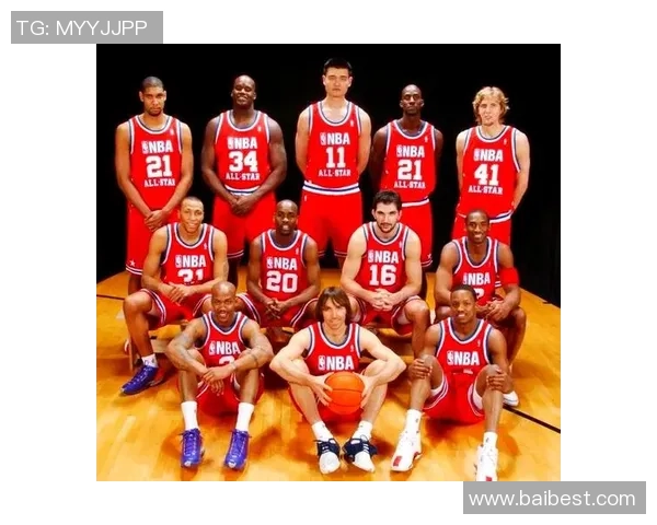 乔丹与姚明的幽默互动瞬间揭示篮球巨星背后的友谊与乐趣