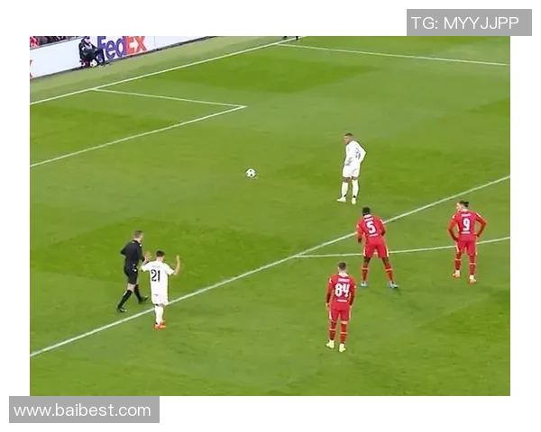 德甲激战：利物浦点球大战险胜皇马全场沸腾瞬间回顾